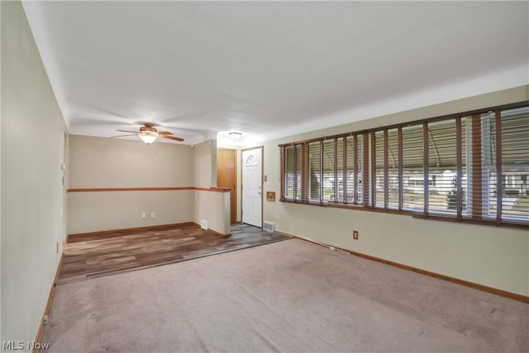 1604 Empire Road, Wickliffe, OH - Photo 6
