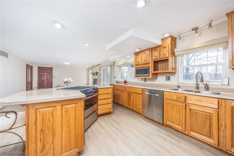 265 James Lane, Vincent, OH - Photo 8