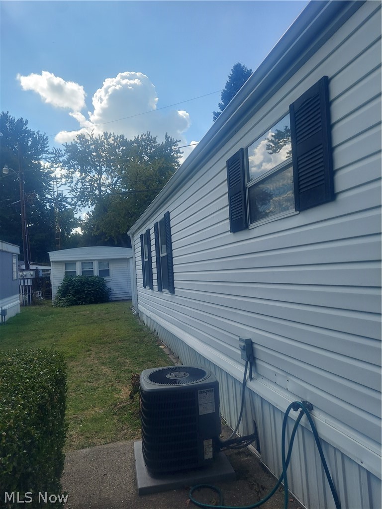 1263 Los Angeles Boulevard, North Canton, OH - Photo 6