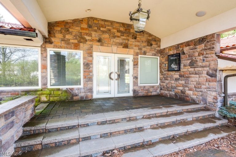 4861 Royalton Road, North Royalton, OH - Photo 5