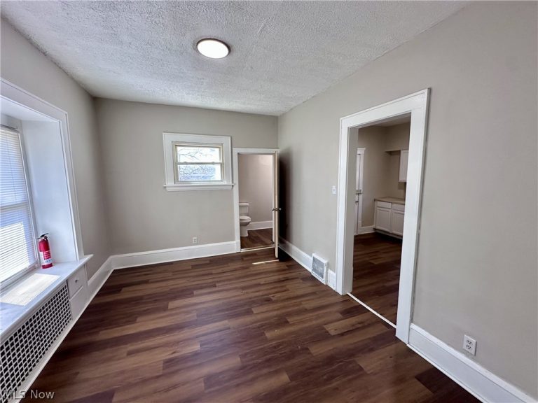 484 Homer Avenue, Akron, OH - Photo 4