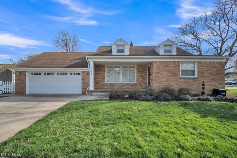 16879 Brinbourne Avenue, Middleburg Heights, OH, 44130
