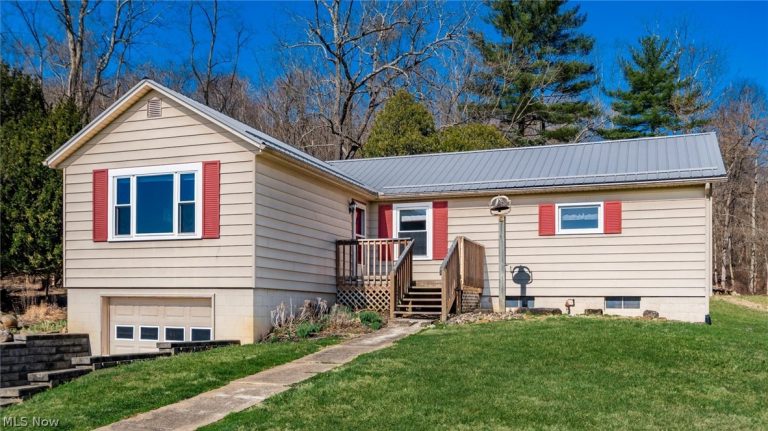 7965 Shannon Valley Road, Frazeysburg, OH - Photo 2