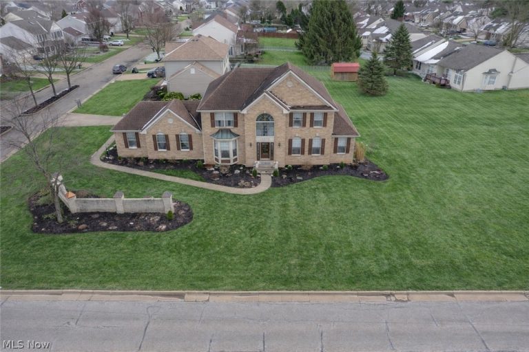 4514 Plain Center Avenue, Canton, OH - Photo 3