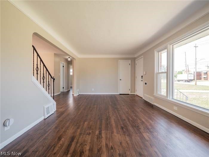 18310 Harvard Avenue, Cleveland, OH, 44122