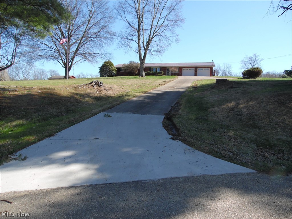 50 Jennings Hill Road, Marietta, OH