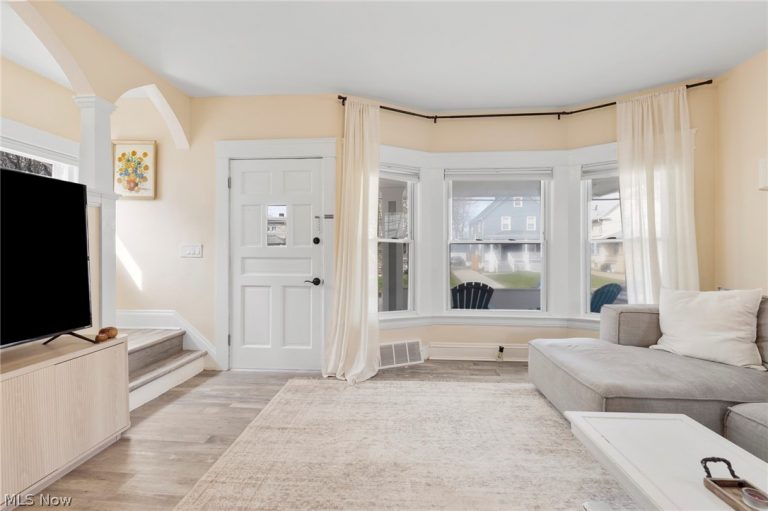 3451 137th Street, Cleveland, OH - Photo 4