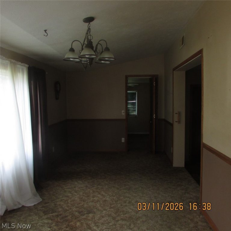 3098 Fowler Street, Cortland, OH - Photo 5