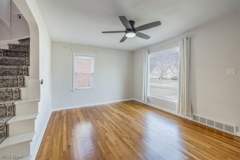 3111 Tuxedo Avenue, Parma, OH - Photo 4