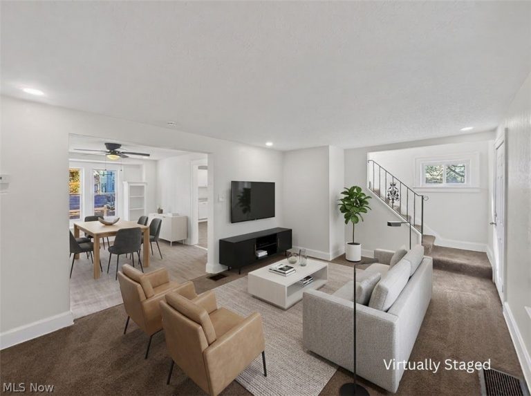 3235 94th Street, Cleveland, OH - Photo 4