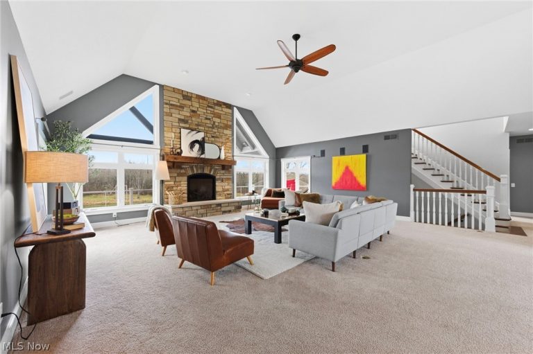 2197 Medina Line Road, Wadsworth, OH - Photo 6