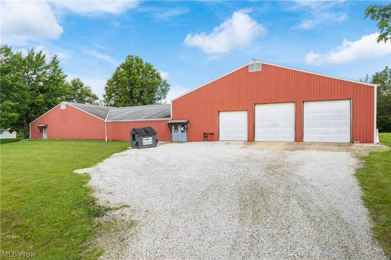 22840 Buck Road, Alliance, OH, 44601