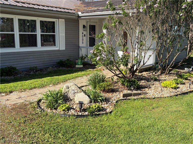 4005 Valley View Road, Zanesville, OH - Photo 4