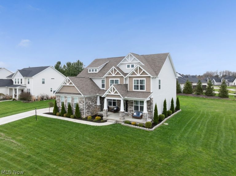 1316 Skyland Falls Boulevard, Hinckley, OH - Photo 3