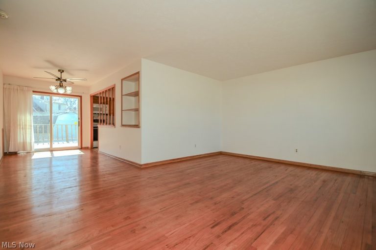 30224 Regent Road, Wickliffe, OH - Photo 4