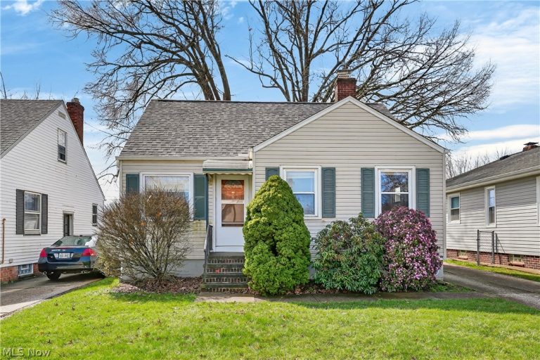 2819 Tuxedo Avenue, Parma, OH, 44134
