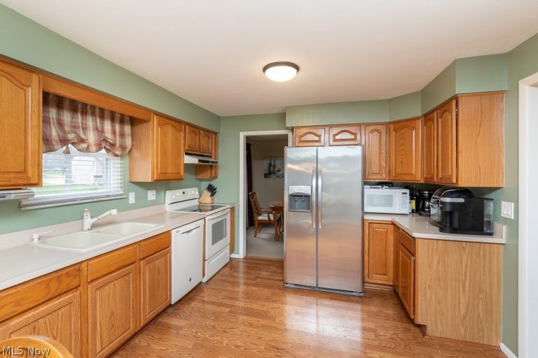 3289 Twain Circle, Brunswick, OH - Photo 3