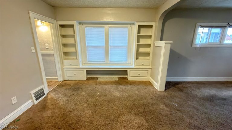 3423 137th Street, Cleveland, OH - Photo 6