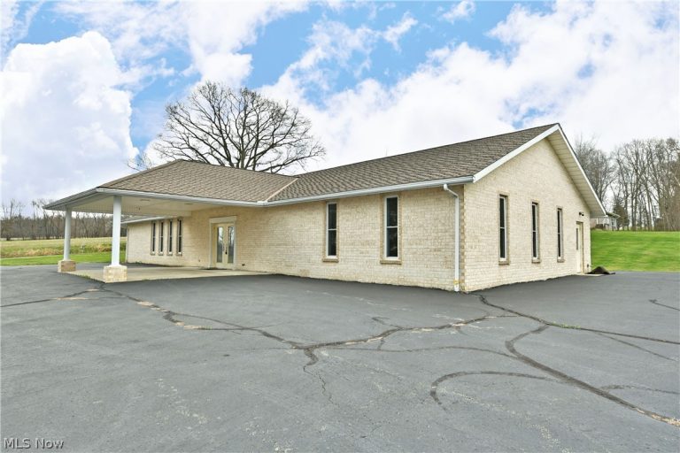 6000 Webber Cole Road, Kinsman, OH - Photo 4