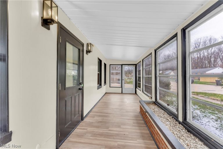 7320 Avon Belden Road, North Ridgeville, OH - Photo 8