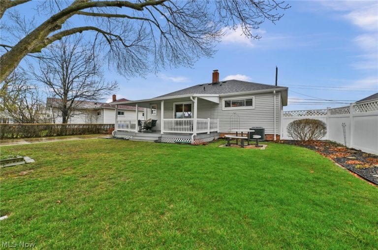 6188 Barbara Lane, Brook Park, OH - Photo 2