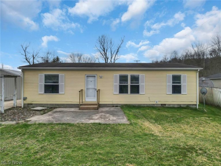 2975 State Route 93 Highway, Crooksville, OH, 43731