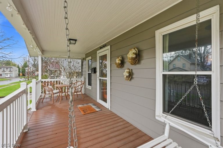 1642 10th Street, Cuyahoga Falls, OH - Photo 3