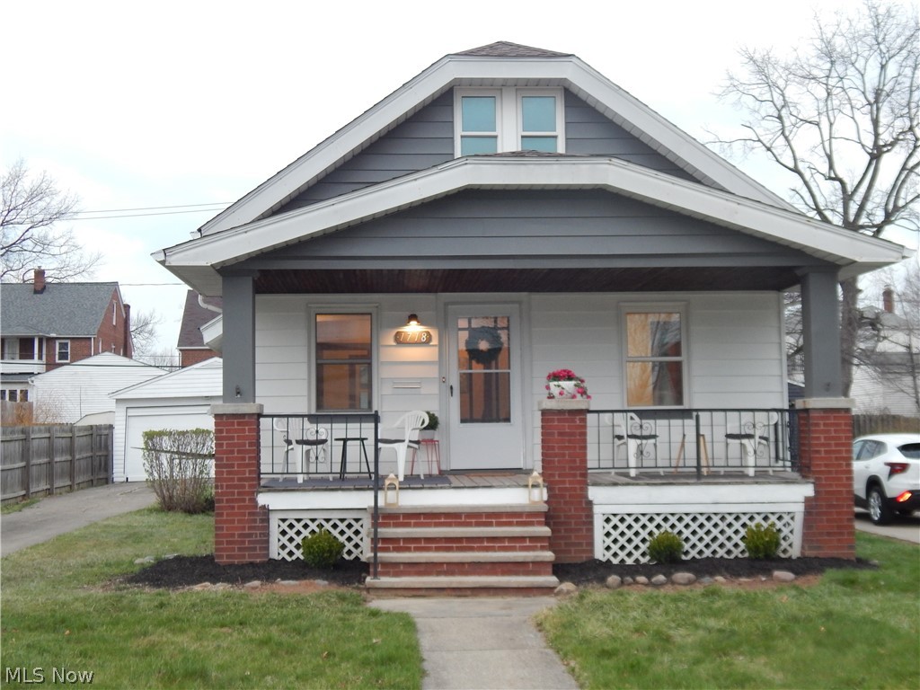 1718 Cook Avenue, Cleveland, OH