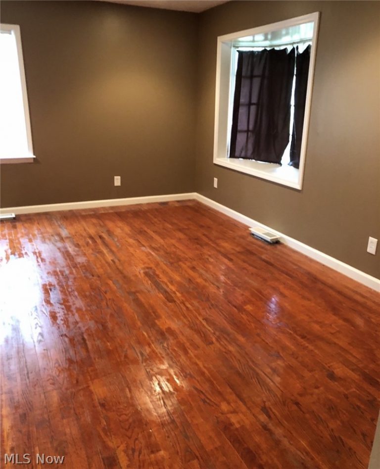 1707 Deerfield Avenue, Warren, OH - Photo 5