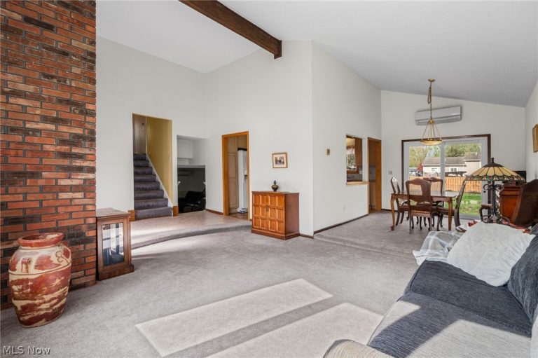 6512 Miller Drive, North Ridgeville, OH - Photo 5