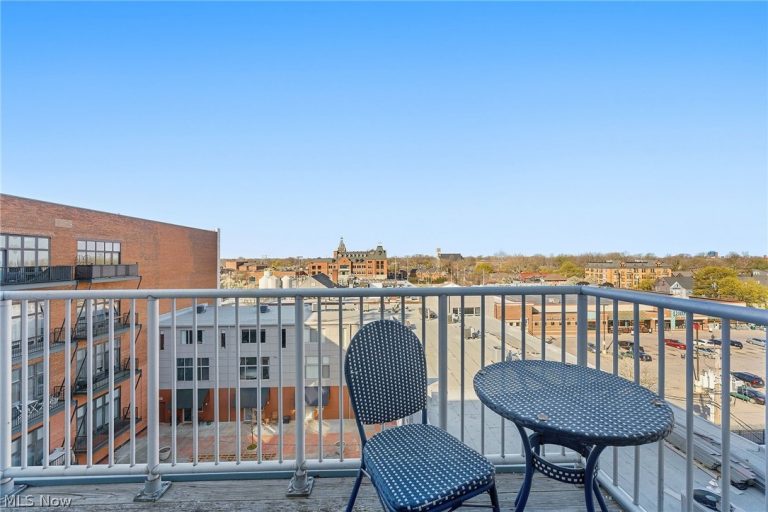 1951 26th Street #514, Cleveland, OH - Photo 6