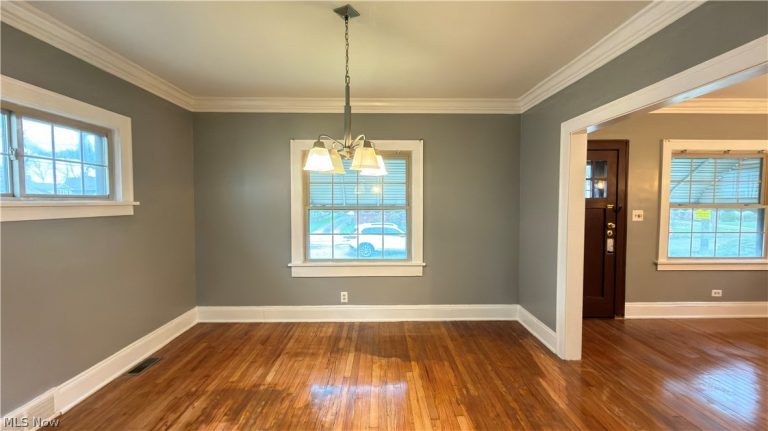 3637 159th Street, Cleveland, OH - Photo 8