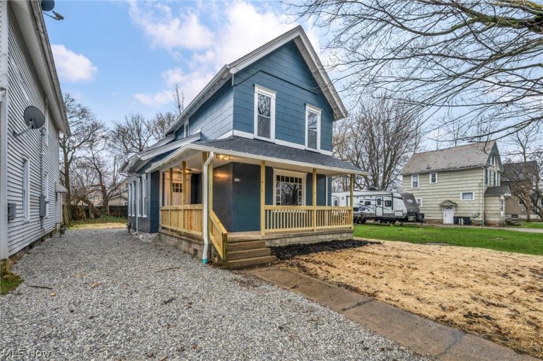 1712 6th Street, Ashtabula, OH - Photo 8