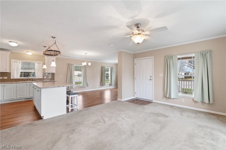 177 D Street, Navarre, OH - Photo 6