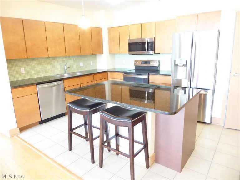 2030 Euclid Avenue #201, Cleveland, OH - Photo 5