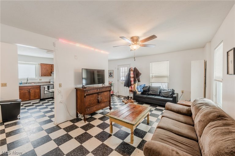 27 Union Street, Oberlin, OH - Photo 6