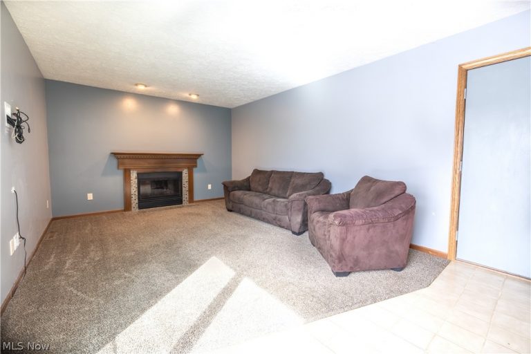 898 Quincy Court, Medina, OH - Photo 5