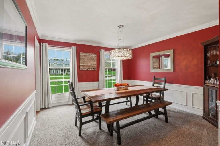 1936 Ashley Drive, Hudson, OH - Photo 4