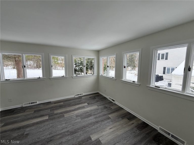 22350 Woodland Road, Shaker Heights, OH - Photo 4
