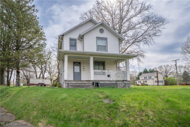 1033 Walnut Avenue, Alliance, OH, 44601