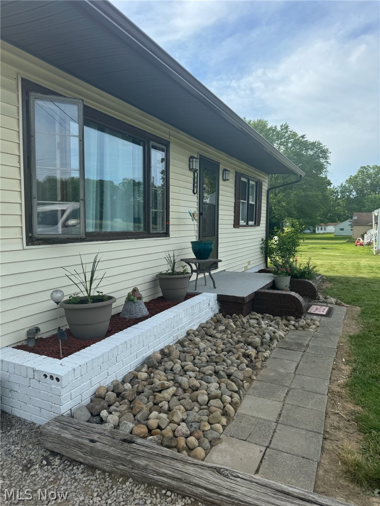 809 State Route 534, Newton Falls, OH - Photo 4