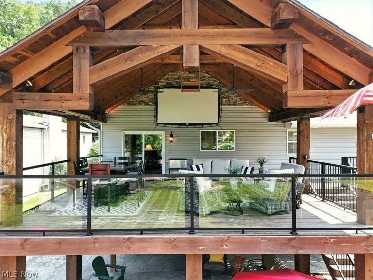 196 Mohawk Drive, Malvern, OH - Photo 8