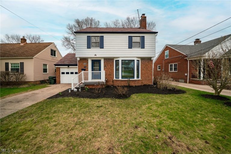4909 220th Street, Fairview Park, OH, 44126