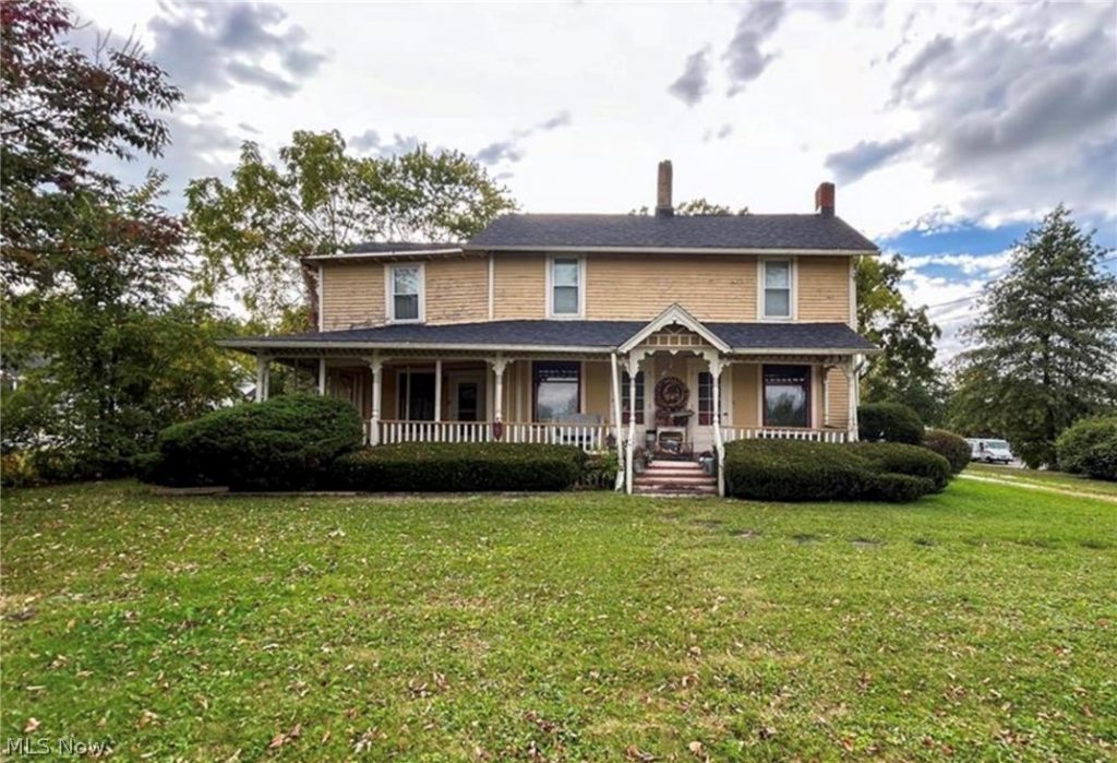 3297 State Route 534, Southington, OH