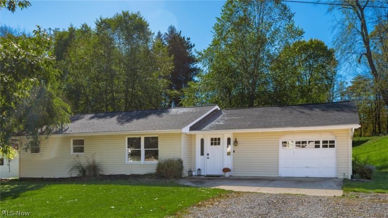 270 Highland Drive, Zanesville, OH - Photo 2