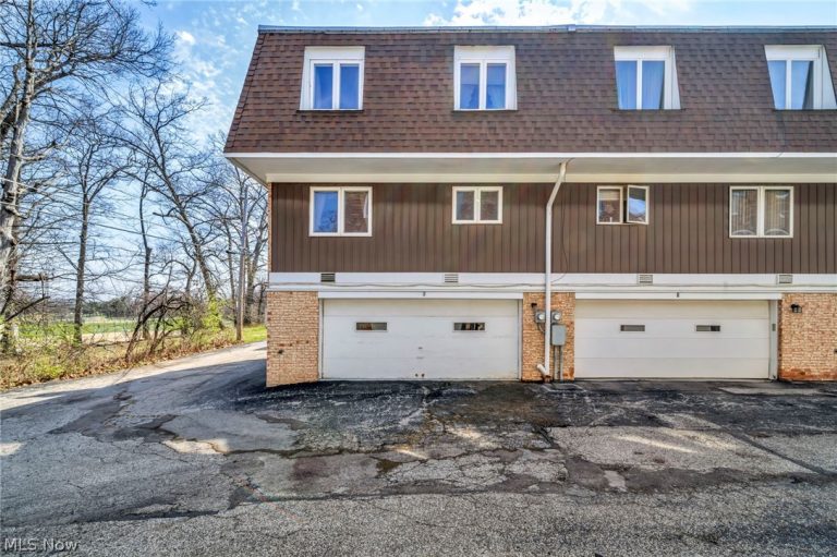 6478 State Road #G6, Parma, OH - Photo 4