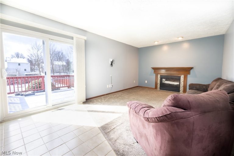 898 Quincy Court, Medina, OH - Photo 4