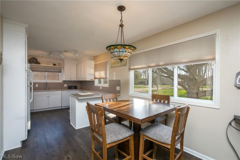 1006 Marquardt Avenue, North Canton, OH - Photo 8