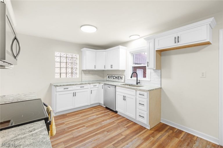 4216 38th Street, Canton, OH - Photo 5