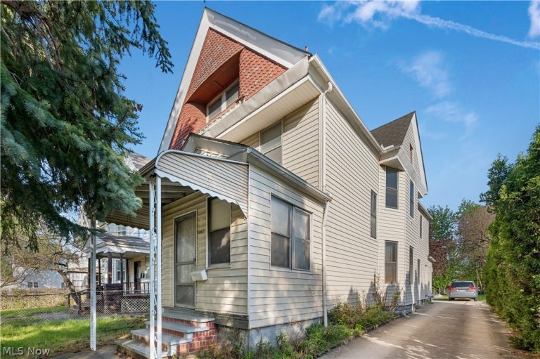 5862 Cable Avenue, Cleveland, OH - Photo 3